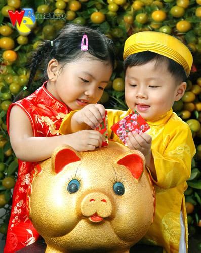 Trường hợp khách hàng sinh trước và sau Lập xuân thì luận giải như thế nào mới đúng ?