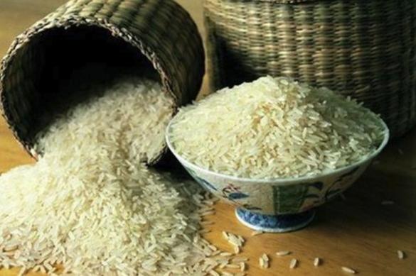 Hũ gạo là lỗ giấu tiền, đặt đúng chỗ này tụ lộc gấp trăm, cả năm no đủ