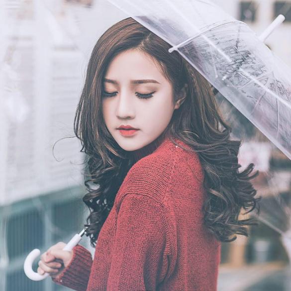 Phụ nữ thuộc 4 mệnh này, tuy tính tình cố chấp nhưng số mệnh vượng phu ích tử, được chồng cưng chiều, yêu thương