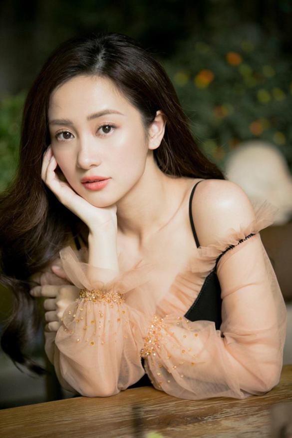 Nữ nhân sinh tháng âm lịch này, năm 2021 tài lộc vận may thăng hoa cản không nổi, từ tháng 3 âm lịch muốn tình có tình, muốn tiền có tiền